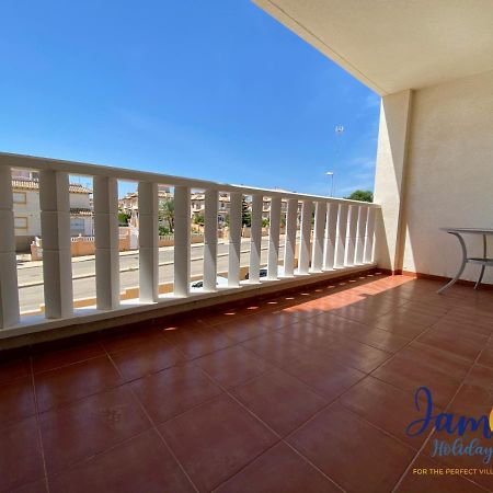 Playa Golf R5 1St Floor Apartment With Comm Pool P248 Orihuela Eksteriør bilde