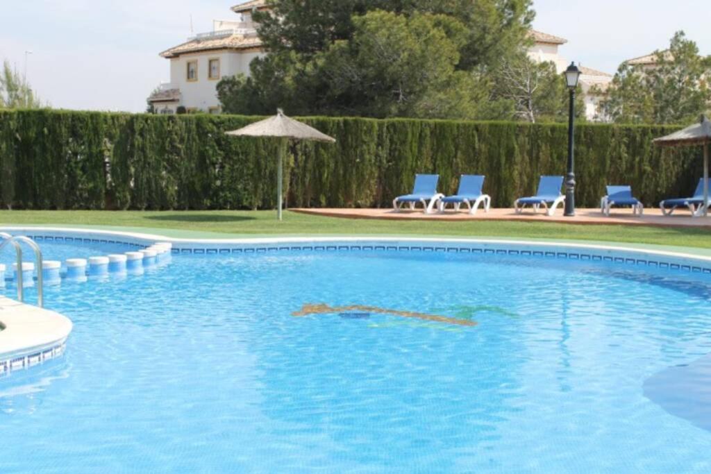 Playa Golf R5 1St Floor Apartment With Comm Pool P248 Orihuela Eksteriør bilde